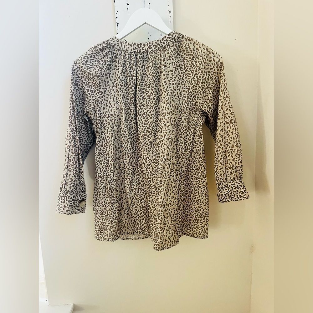 TUCKERNUCK Leopard Print Women's Top; Size Small - Picture 3 of 8